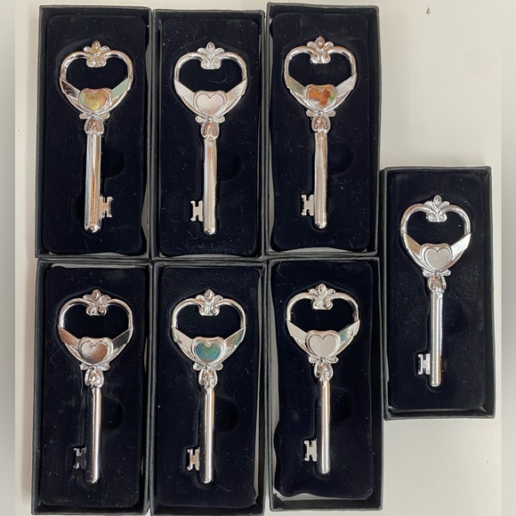 KATE ASPEN bundle Skeleton key to my heart bottle opener ! - Picture 3 of 11